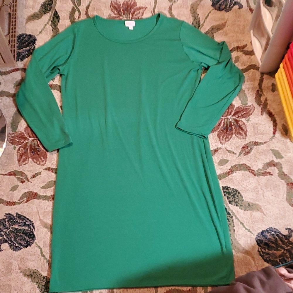 Gorgeous Kelly Green Debbie dress by Lularoe size 3XL‎